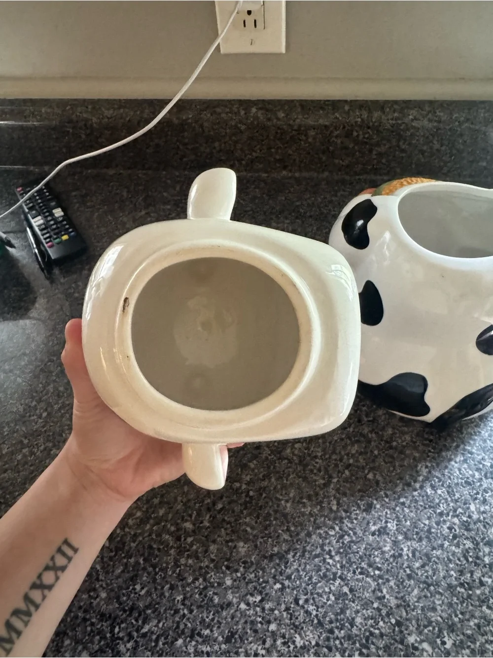 VTG Ceramic Cow Cookie Jar in White, Black and Orange